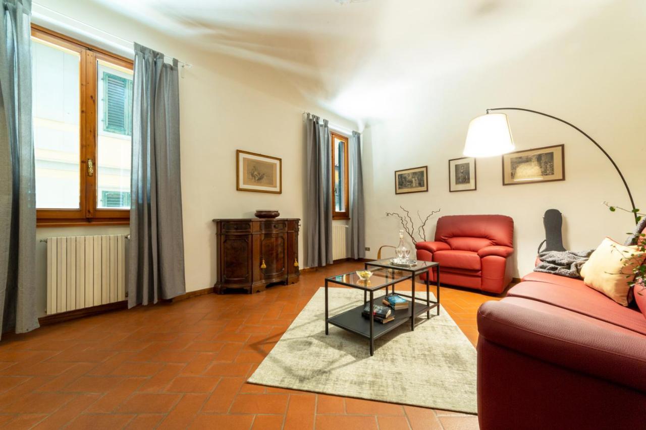 110 Sqm Apartment 6 Sleeps In Santa Croce Florencia Exterior foto