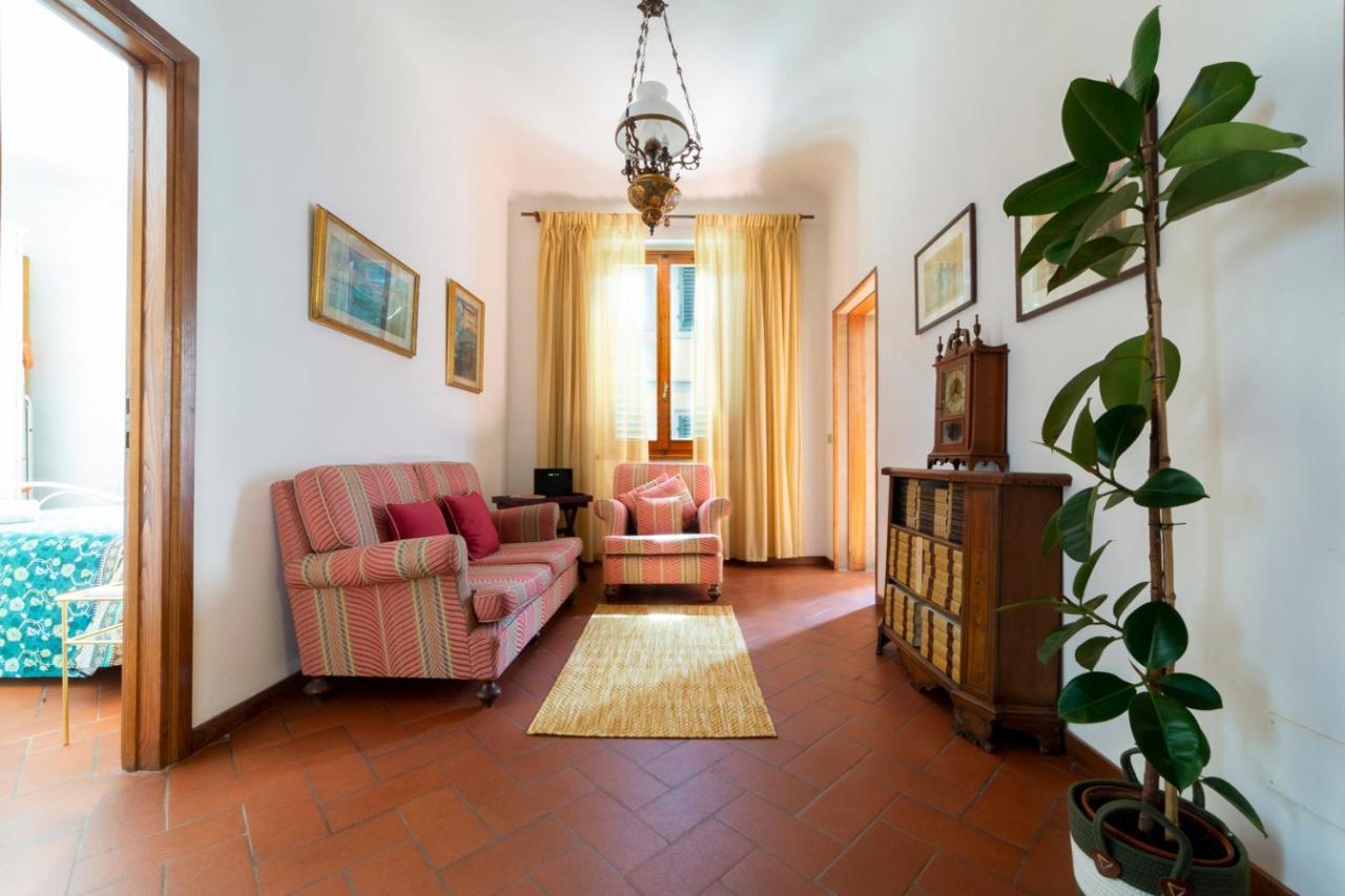 110 Sqm Apartment 6 Sleeps In Santa Croce Florencia Exterior foto