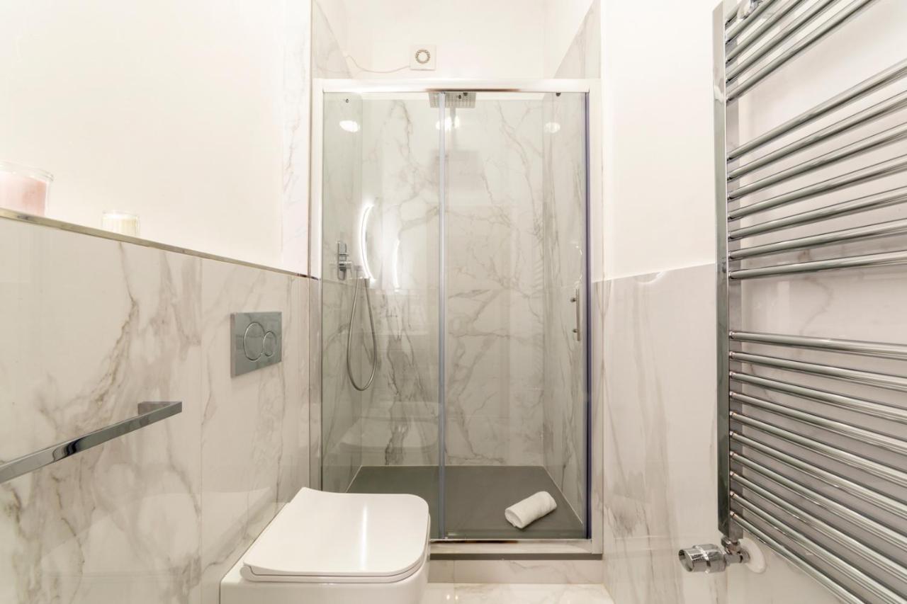 110 Sqm Apartment 6 Sleeps In Santa Croce Florencia Exterior foto